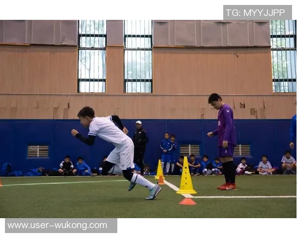 申花足球训练基地全新升级助力青训发展与职业球队建设