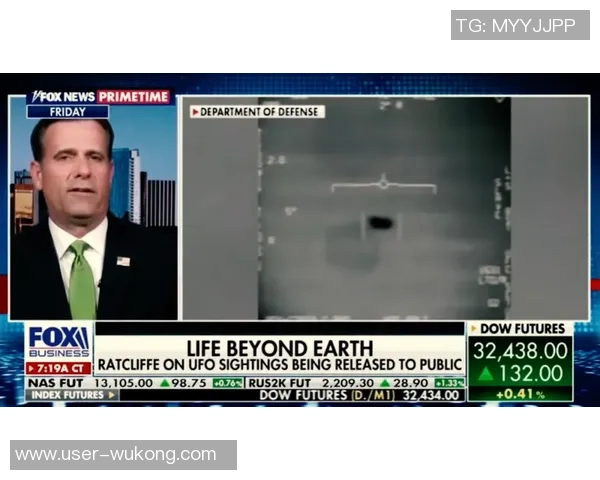 超智能足球：未来科技与人类梦想交织的足球传奇之旅